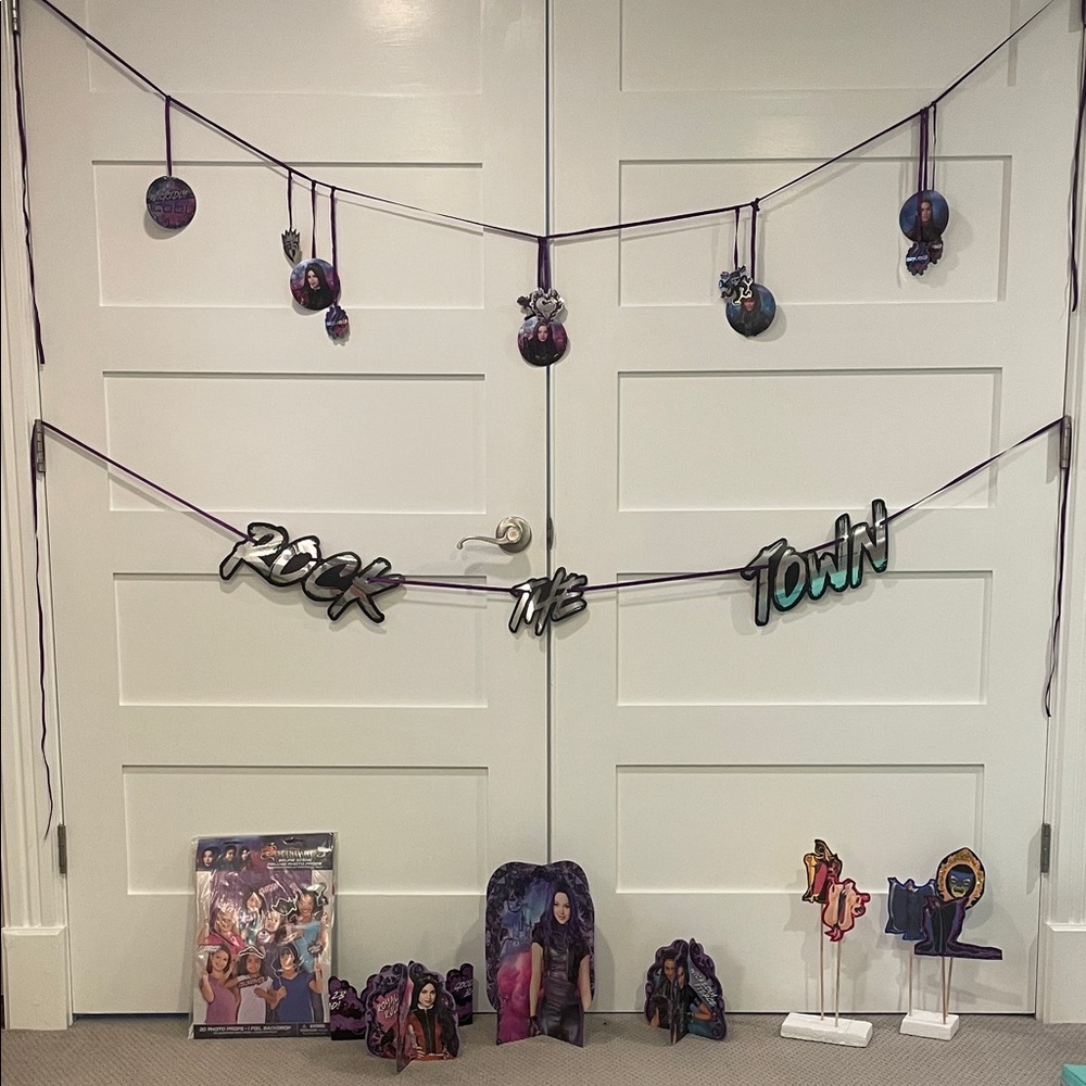 Disney Descendants 3 Photo Prop Set/Party Decor with Purple and Black Accents